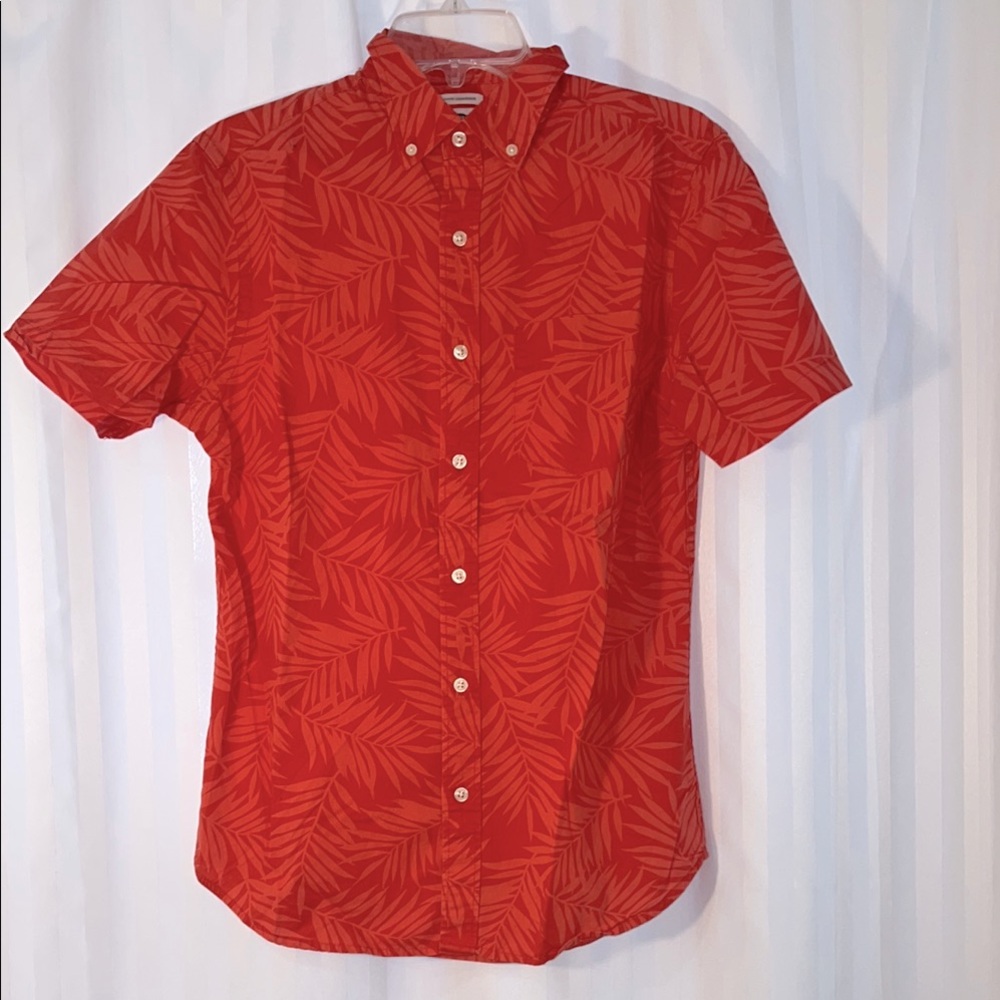 Boy’s Coral Monotone Leaf Pattern Short Sleeve Button Down Shirt Old Navy